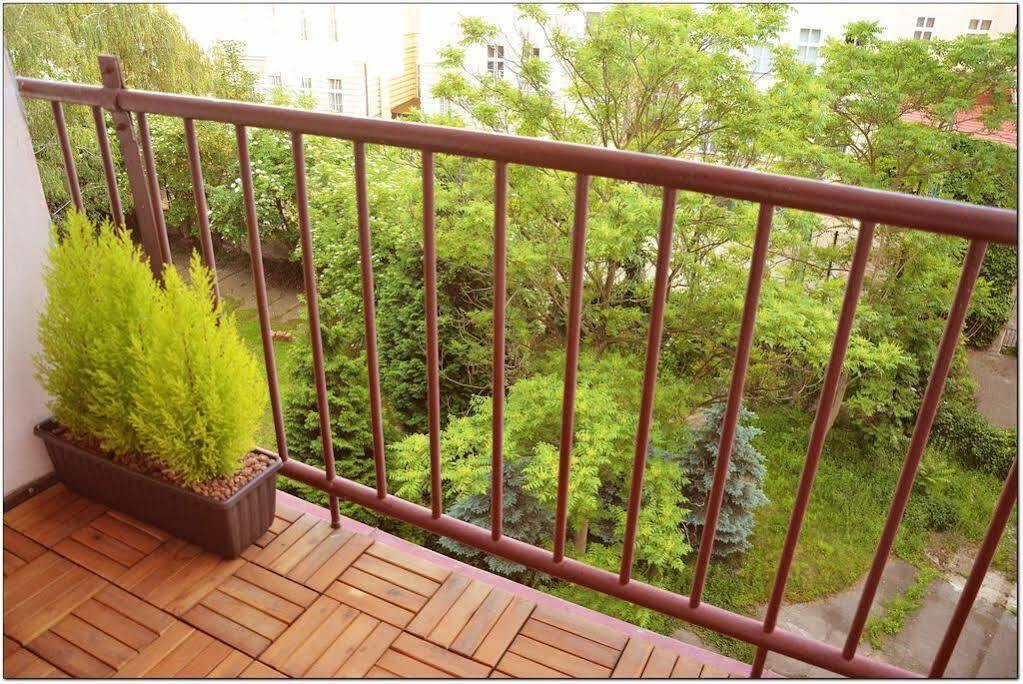 Apartmany Machek ปราก ภายนอก รูปภาพ